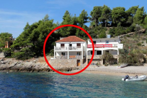 Seaside secluded apartments Cove Tvrdni Dolac, Hvar - 2997